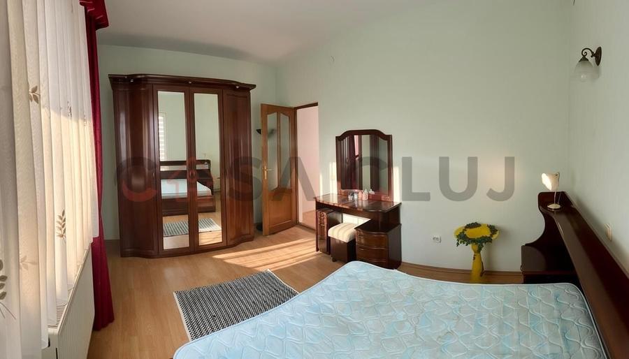 Apartament cu 3 camere semidecomandat, mobilat în Mănăștur