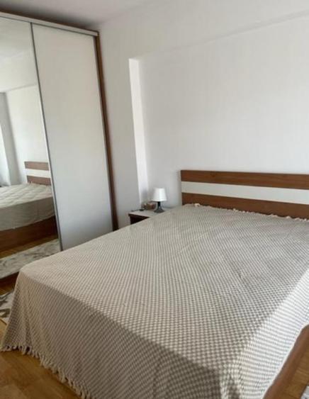 Apartament cu 2 camere semidecomandat, mobilat în Bucureștii Noi