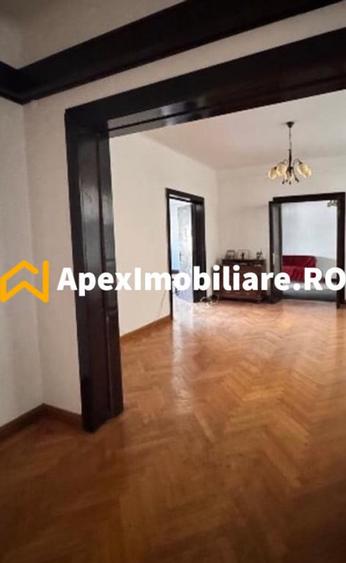 Apartament cu 3 camere decomandat în Cișmigiu