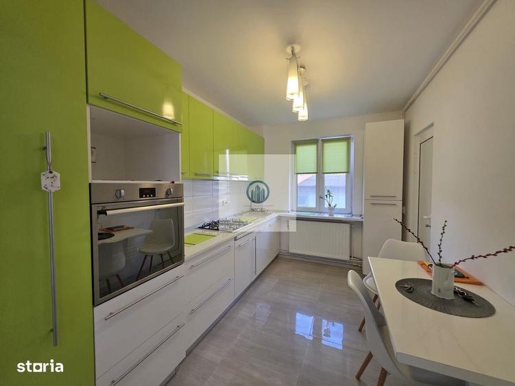 Apartament cu 3 camere decomandat în Deve