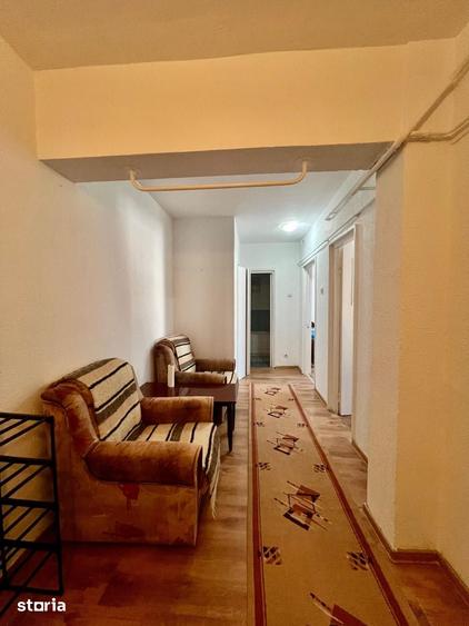 Garsonieră decomandată în Gară