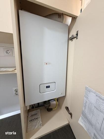 Apartament cu 3 camere semidecomandat în Gării