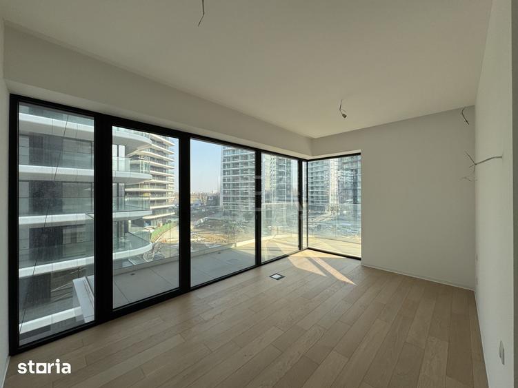 Apartament cu 4 camere decomandat în Tei