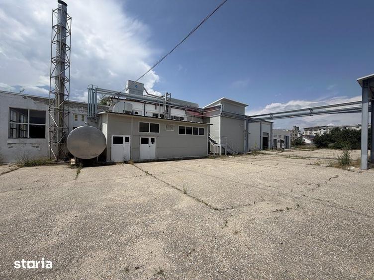 Spațiu comercial, de 2,820 mp, în Vest
