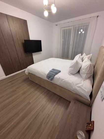 Apartament cu 2 camere decomandat, mobilat în Iris