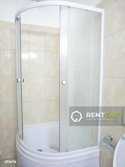 Apartament cu 3 camere decomandat în Independenței