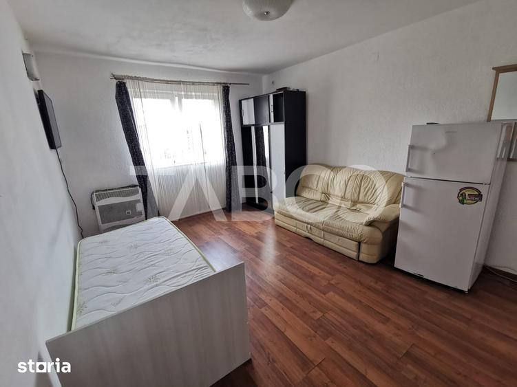 Garsonieră nedecomandată, mobilată în Vasile Aaron