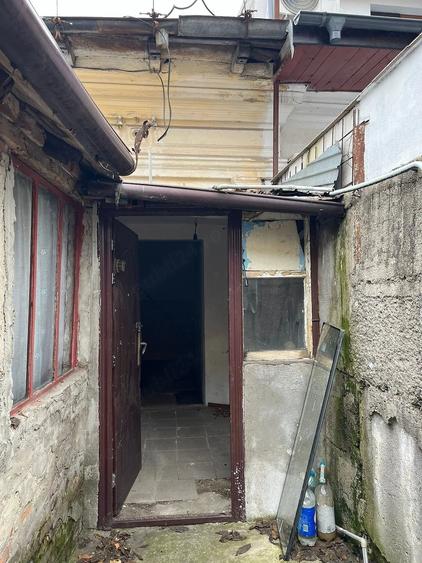 Casă cu 2 camere cu Teren 42 Mp în Banu Manta