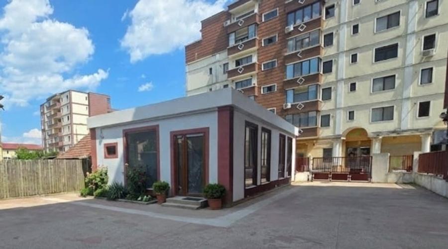 Spațiu comercial, de 90 mp, în Găvana Platou