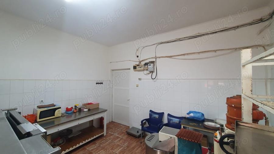 Spațiu comercial, de 30 mp, în Central