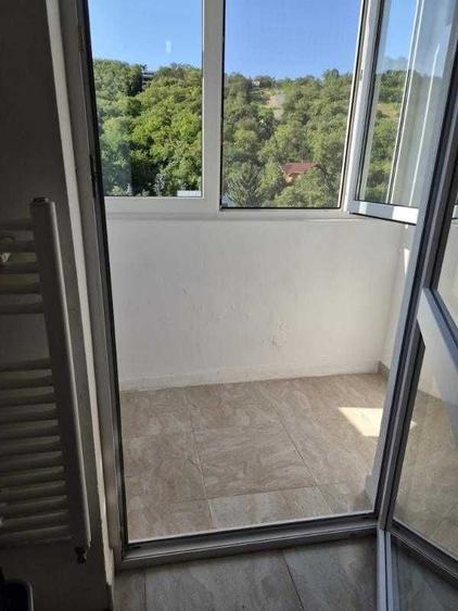 Apartament cu 2 camere decomandat în Grigorescu