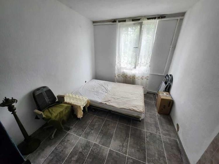 Garsonieră decomandată în Medicină