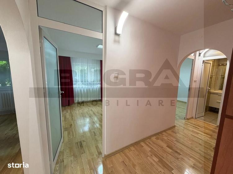 Apartament cu 4 camere decomandat în Zorilor