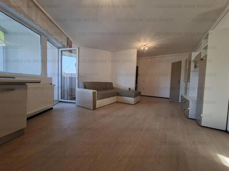 Apartament cu 2 camere decomandat în Tractorul
