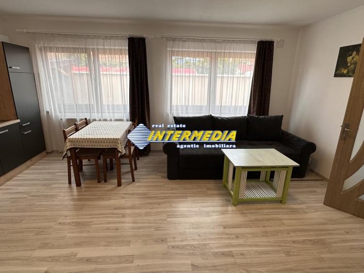Casă individuală cu 3 camere cu Canalizare în Bărăbanț