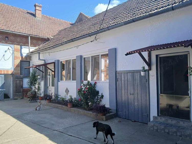 Casă cu 5 camere cu Teren 2019 Mp în Bulgăruș