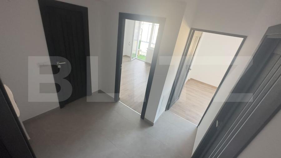 Apartament cu 3 camere decomandat, mobilat în Central