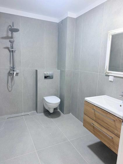 Apartament cu 2 camere decomandat în Baciu