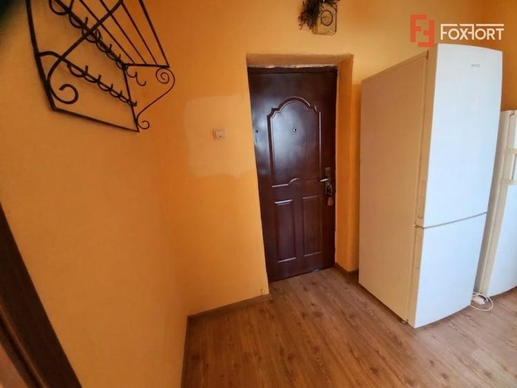 Apartament cu 2 camere decomandat, mobilat în Aeroport