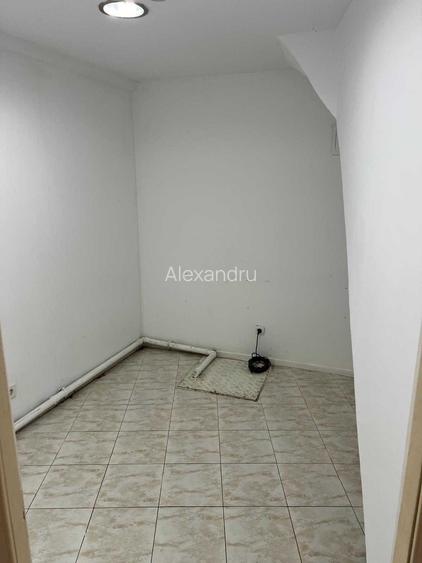 Ofer spre inchiriere: Spatiu versatil pe 2 niveluri (65 mp) Calea Mosilor adiacent (Str. Ion Maiorescu)