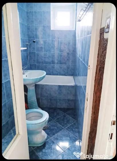Apartament cu 2 camere decomandat în Astra