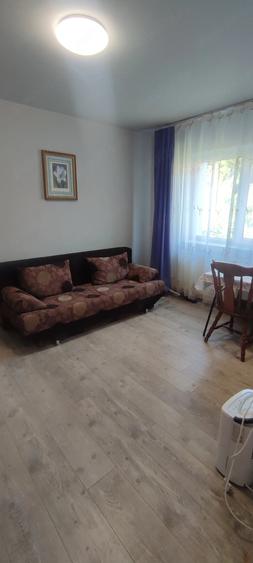 Apartament cu 2 camere nedecomandat în Central