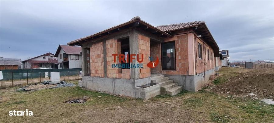 Casă cu 4 camere în Șard