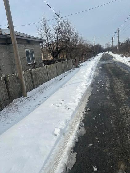 Casă cu 4 camere cu Teren 2000 Mp în Ciorăști