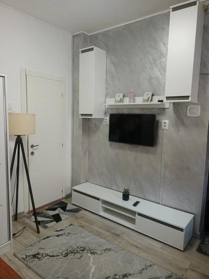 Garsonieră nedecomandată în 7 Noiembrie