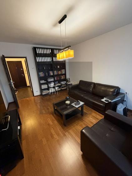 Apartament cu 2 camere decomandat, mobilat în Berceni