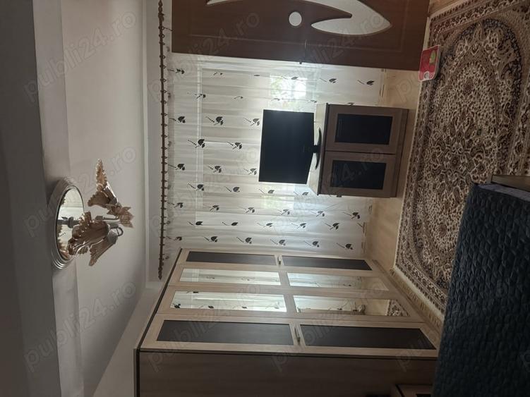 Casă cu 5 camere cu Teren 4800 Mp în Ceamurlia de Sus