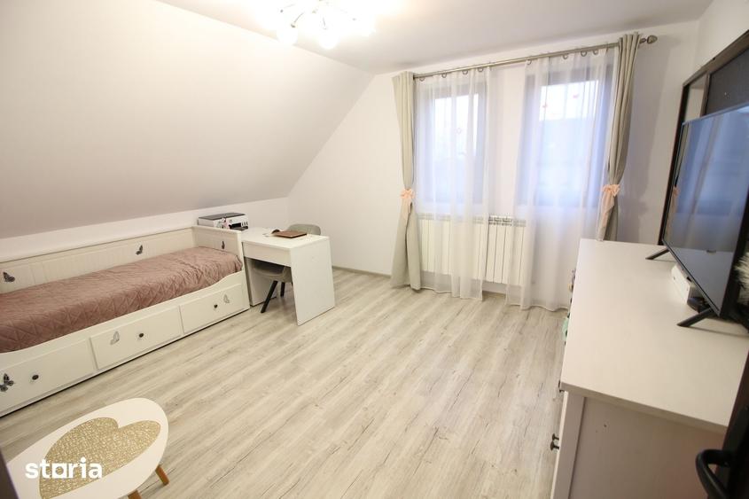Casă cu 4 camere cu Teren 500 Mp în Vânători