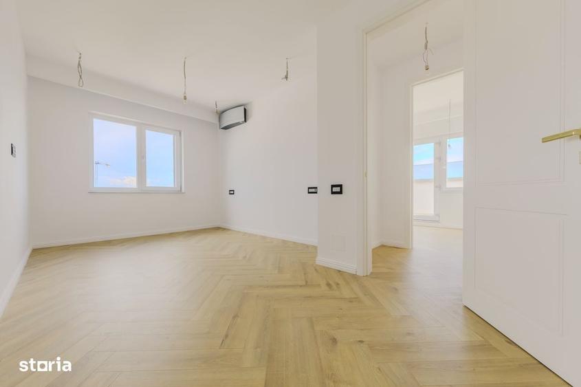 Apartament cu 4 camere în Splaiul Unirii
