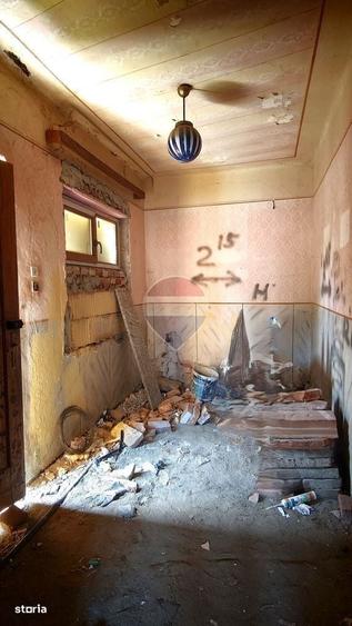 Casa de vanzare in Medias, cartier Mosnei-necesita renovare interior - 8