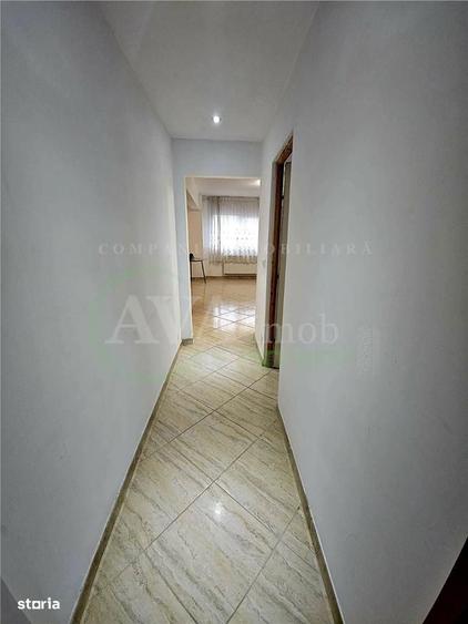 Apartament cu 3 camere în Mioriței
