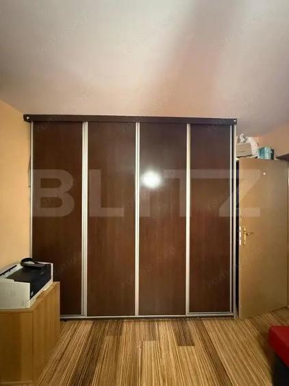 Apartament cu 4 camere decomandat în Vest