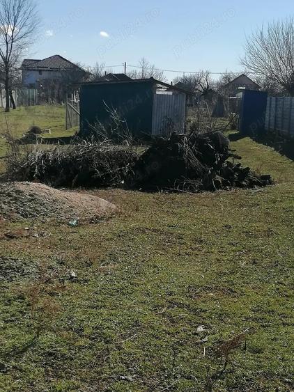 Teren de 1000 mp, în Central