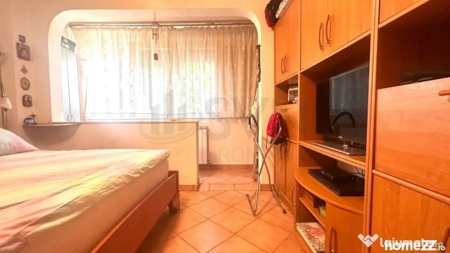 Apartament cu 2 camere decomandat în Calea Victoriei