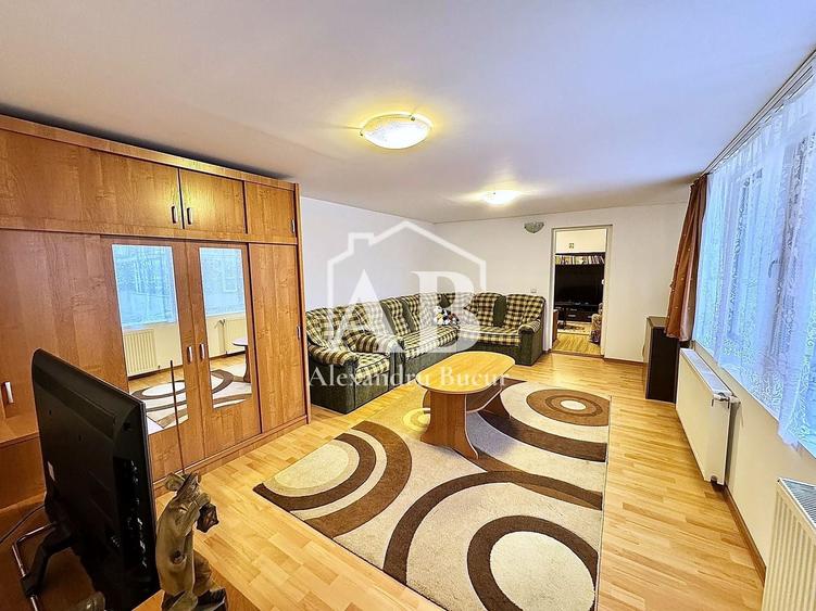 Apartament cu 3 camere semidecomandat, mobilat în Chiajna