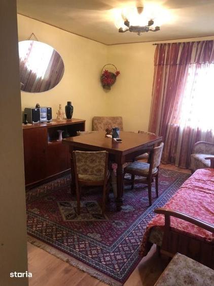 Apartament cu 3 camere în Telecabinei