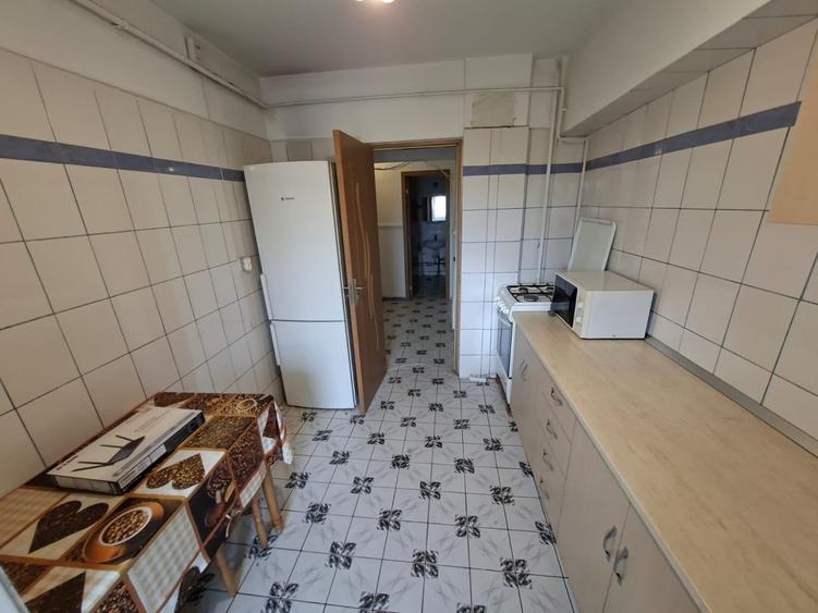 Apartament cu 2 camere decomandat în Bd. Independenței