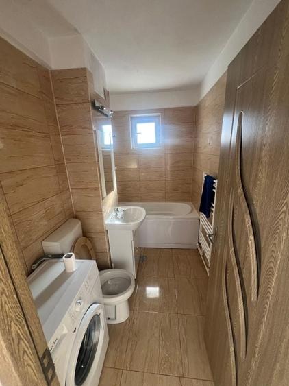 Apartament cu 2 camere semidecomandat în Deve