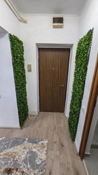 Garsonieră decomandată în Nerva Traian