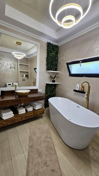 Duplex cu 3 camere cu Canalizare în Tătărași