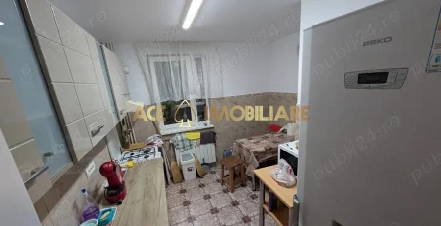 Apartament cu 3 camere decomandat, mobilat în Dristor