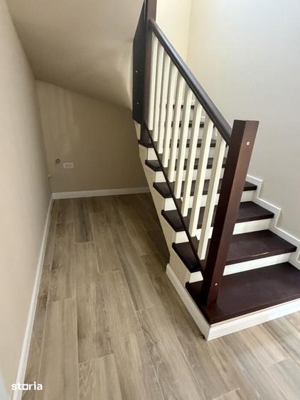 Casă cu 4 camere cu Teren 218 Mp în Sânandrei