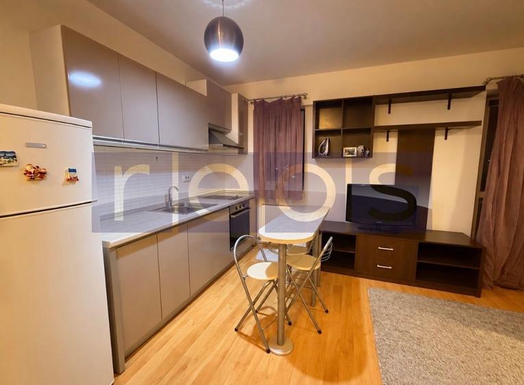 Garsonieră decomandată în Politehnica