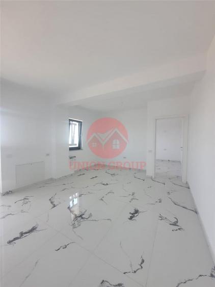 Apartament cu 2 camere decomandat în Agigea