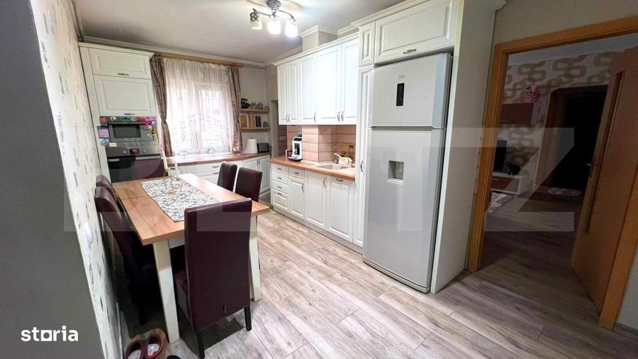 Apartament cu 3 camere semidecomandat în Ultracentral