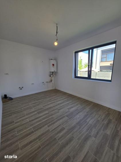 Casa 5 Camere | Cartierul nou - 4